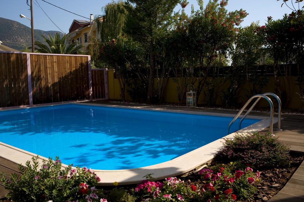 Le Torri Villas By Nidri Holiday Villas Екстер'єр фото